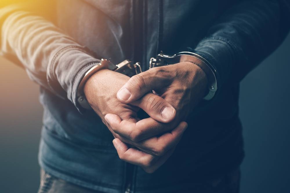 arrest arrest