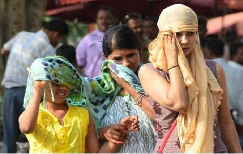 Maharajganj News : भीषण गर्मी और उमस ने जिले में बढ़ाये अनिद्रा और पेट के मरीज
