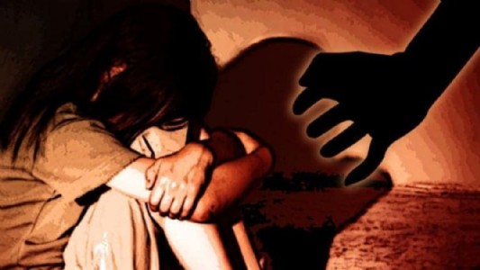 Maharajganj News : दिव्यांग नाबालिग से हैवानियत, आरोपी युवक पर दुष्कर्म और पॉक्सो में केस दर्ज