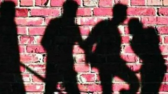 Gorakhpur News : पहले बुलाया घर फिर बरसाए लाठी डंडे ! कॉलेज के पास युवक पर जानलेवा हमला