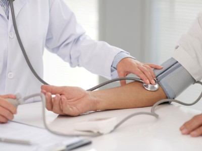 Maharajganj News : जिले की स्वास्थ्य व्यवस्था में बड़ा बदलाव, अब CHC पर दिखेंगे बड़े डॉक्टर !