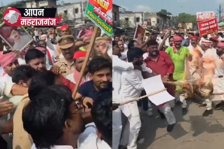 चुनाव प्रक्रिया में कथित गड़बड़ियों के विरोध में सपा का प्रदर्शन