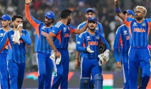 India Vs Pak T20 World Cup : कोलंबो में 61 रन की गूंज… पाकिस्तान पस्त, ‘नो हैंडशेक’ ने बढ़ाया मैच का ताप!