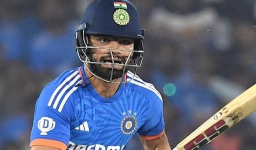 Rinku Singh Match Update : वेंटिलेटर पर पिता, खेल के मैदान में बेटा: क्या देश के लिए रिंकू का सबसे बड़ा इम्तिहान?