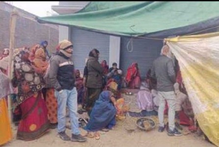 Maharajganj News : 20 घंटे तक नहीं जली आदित्य की चिता ! पोस्टमर्टम रिपोर्ट में ये बात आयी सामने, परिजनों का फूटा गुस्सा