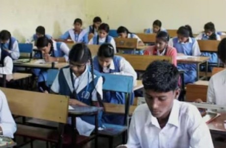 Maharajganj News : आज से 1500+ स्कूलों में वार्षिक परीक्षा शुरू… दो पालियों में होगी कड़ी निगरानी में परीक्षा