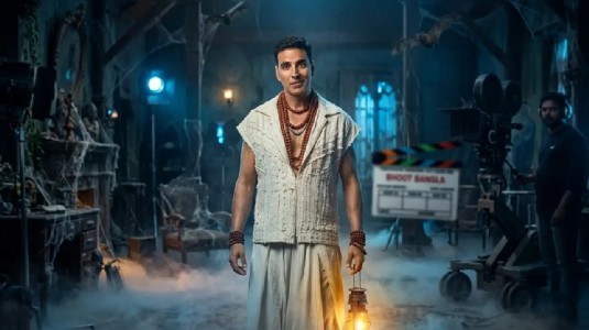 Bollywood News : एक महीने बाद भी बॉक्स ऑफिस पर डटा ‘भूत बंगला’, 34वें दिन की कमाई ने उड़ाए होश