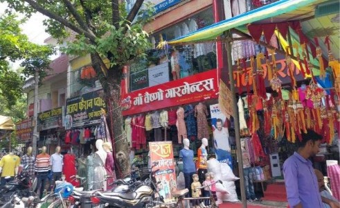 Thuthibari Unique Market : भारत का बाजार, नेपाल के ग्राहक! ठूठीबारी का अनोखा सच जानकर रह जाएंगे हैरान
