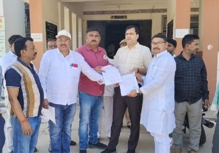 Maharajganj News : सप्लाई के बावजूद नहीं मिल रहा सिलेंडर ! सपा नेता ने खोला मोर्चा