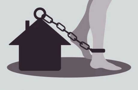 Maharajganj News : सीएम से मिलने निकलते उससे पहले ही ‘हाउस अरेस्ट’! किसान नेता के घर पहुंची पुलिस