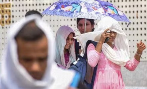 Gorakhpur News : चिलचिलाती गर्मी के बीच मौसम विभाग का अलर्ट, कल हो सकती है बारिश