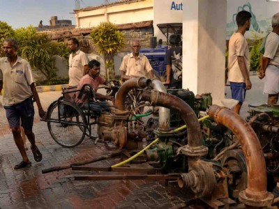 Maharajganj News : डीजल संकट पर किसानों का अनोखा विरोध! इस तरह जताया विरोध, वीडियो वायरल