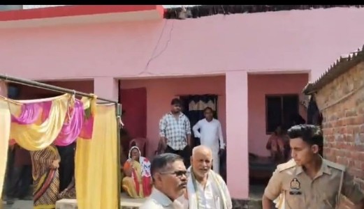 Maharajganj News : बारात की खुशियों के बीच मौत का सन्नाटा! बंद कमरे में लटकी मिली विवाहिता