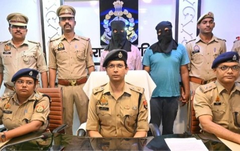 Maharajganj News : नशीली सिरप और कैप्सूल के साथ दो तस्कर चढ़े पुलिस के हत्थे