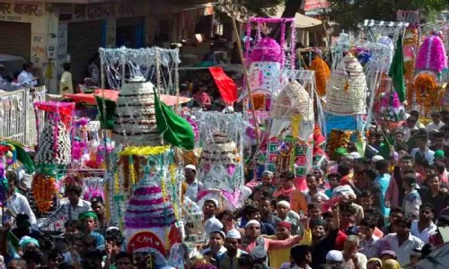 Maharajganj News : मोहर्रम से पहले योगी सरकार का बड़ा फैसला, जुलूसों को लेकर जारी हुए ये सख्त आदेश