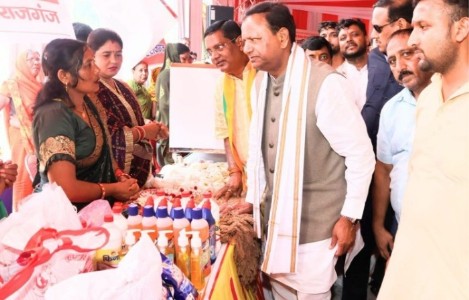 Maharajganj Politics : महराजगंज पहुंचे भाजपा प्रदेश अध्यक्ष, बोले- 12 साल में मोदी सरकार ने बदली देश की तस्वीर