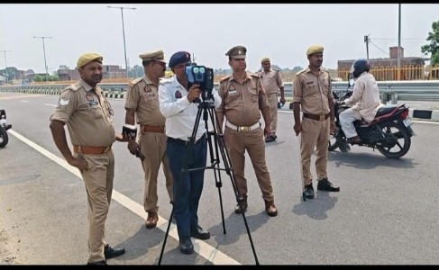 Maharajganj News : सावधान! अब इस तरह दूर से नापी जा रही आपकी गाड़ी की रफ्तार