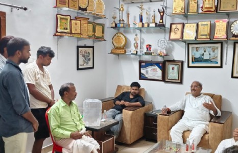 Maharajganj News : राहुल सिंह की मौत पर सपा का बड़ा हमला, CBI जांच और ₹5 करोड़ मुआवजे की मांग