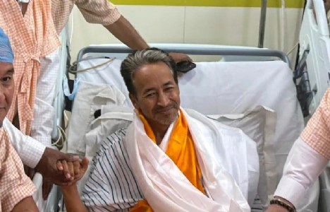 Sonam Wangchuk Hunger Strike Ends: आखिर क्यों खत्म किया सोनम वांगचुक ने 26 दिन का अनशन? खुद बताई वजह