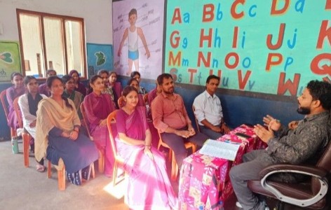 Maharajganj News : इस स्कूल में बड़ा फैसला, अब कैंपस में भी अंग्रेजी बोलने पर रहेगा जोर