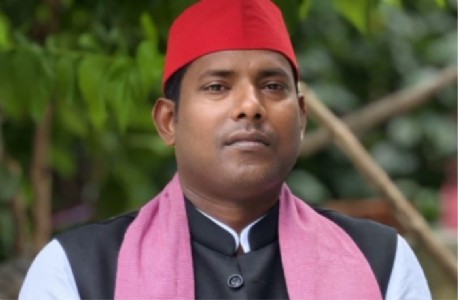 पिछड़े, दलित और शोषितों को हक दिलाने का संकल्प: जानिए कौन हैं समाजवादी साथी वरुण कुमार