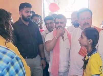 Maharajganj News : किताबों से प्रयोगशाला तक पहुंची पढ़ाई, हरपुर पकड़ी में साइंस लैब का उद्घाटन