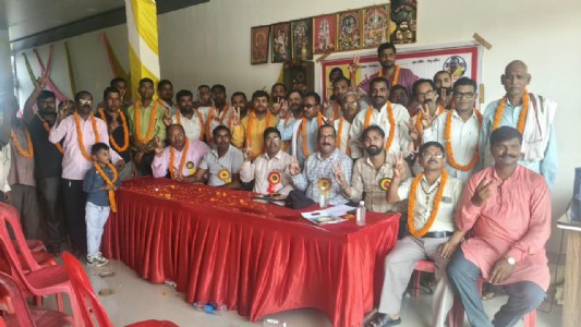 Maharajganj News : बागापार में व्यापार मंडल का बड़ा बदलाव, नई टीम बनी तो 3 सितंबर के ‘लखनऊ चलो’ पर भी बड़ा ऐलान!