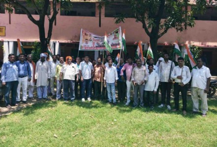 Maharajganj News : तिरंगों से सजा सिसवा, भाजपा कार्यकर्ताओं ने निकाली भव्य तिरंगा यात्रा