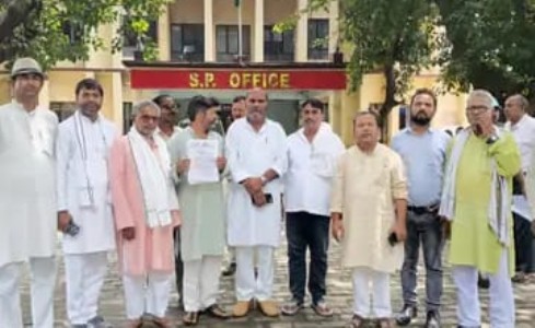 Maharajganj News : राजू गुप्ता प्रकरण में गरमाई सियासत, कांग्रेस ने एसपी से की सख्त कार्रवाई की मांग