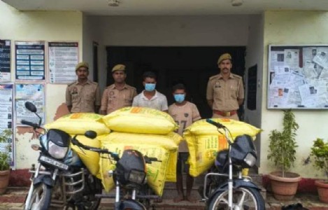 Maharajganj News : नेपाल तस्करी से पहले पकड़ी गई 10 बोरी यूरिया, दो आरोपी गिरफ्तार