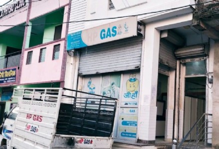 Maharajganj News : LPG कनेक्शन पर बड़ा अपडेट, इस तिथि तक e-KYC नहीं हुई तो हो सकती है परेशानी